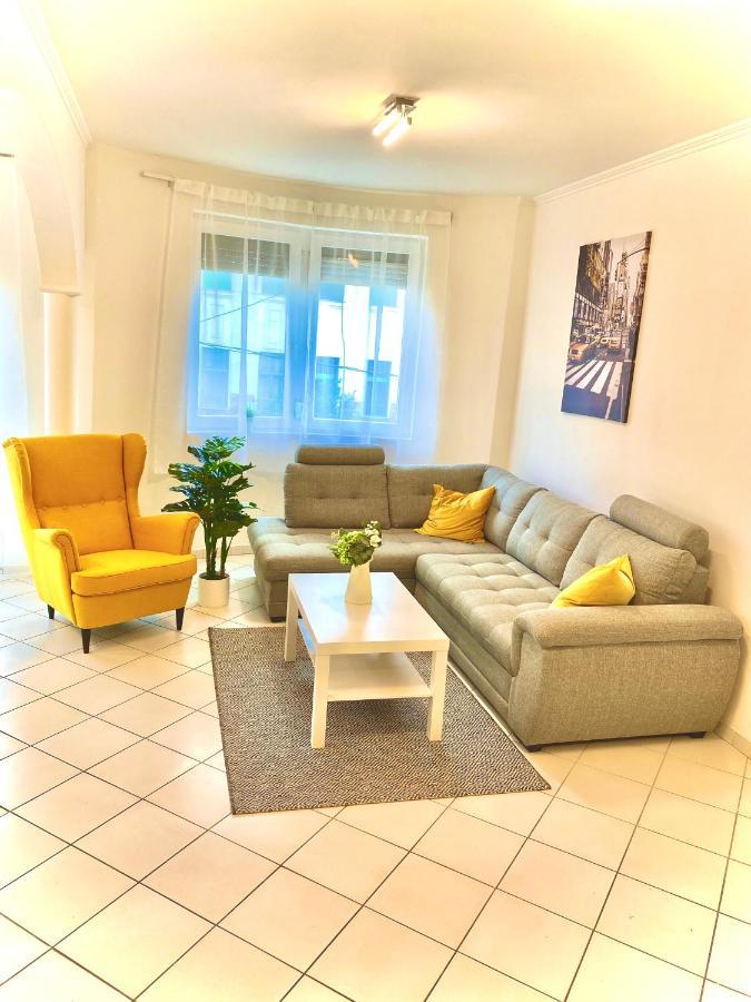 Mirell Apartman Szeged Eksteriør billede